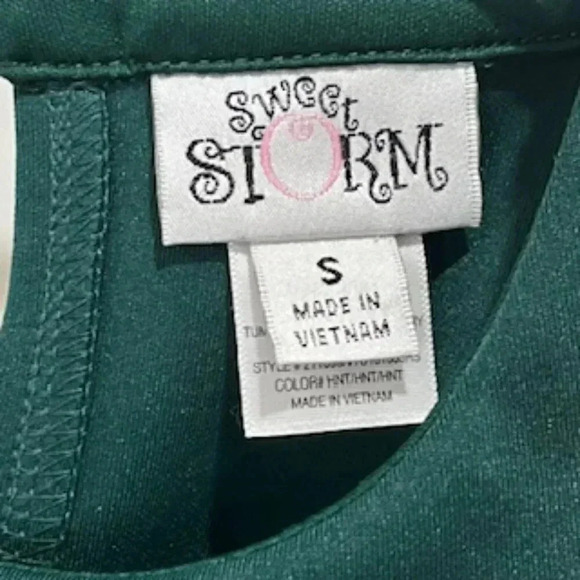 Sweet Storm Dress Green Hi Low Green Romper Sleeveless Junior Size Small - Picture 8 of 11